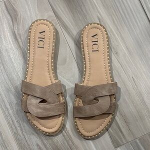 Vici Women's Beige Slide Sandals